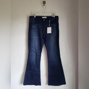 Kancan Jeans Women's Sz 15/33 Flare Mid Rise Dark Wash NWT